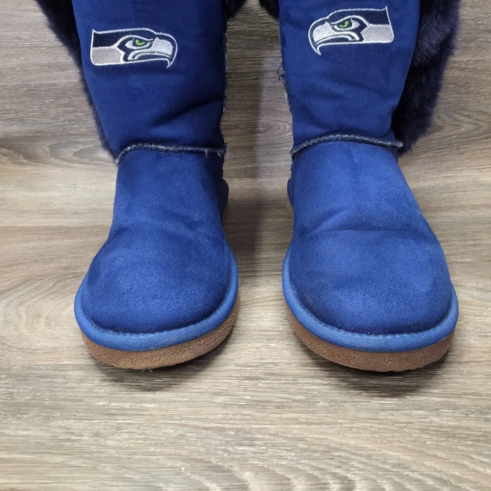 Seattle Seahawks Winter Boots Womens‎ 10 Blue NFL Faux Suede Faux Fur Cozy Plush